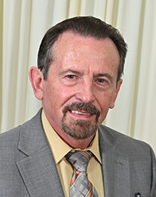 Александр Голь